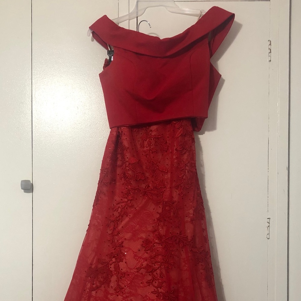 Sherri Hill prom dress. Red in color. Size 10/12